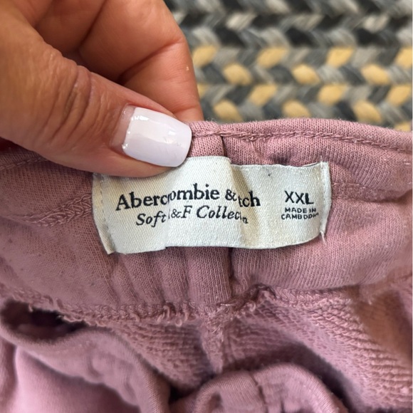 Women's Abercrombie Soft A&F Drawstring Shorts - Picture 3 of 4